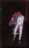 Familia.jpg (65599 bytes)