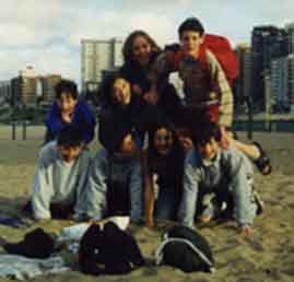 en la playa con los del cepac