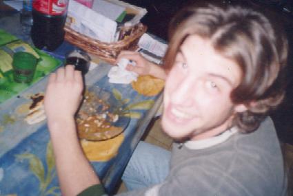 nonito chancho, comiendo tacos