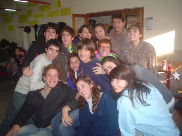 En primero con los amigos