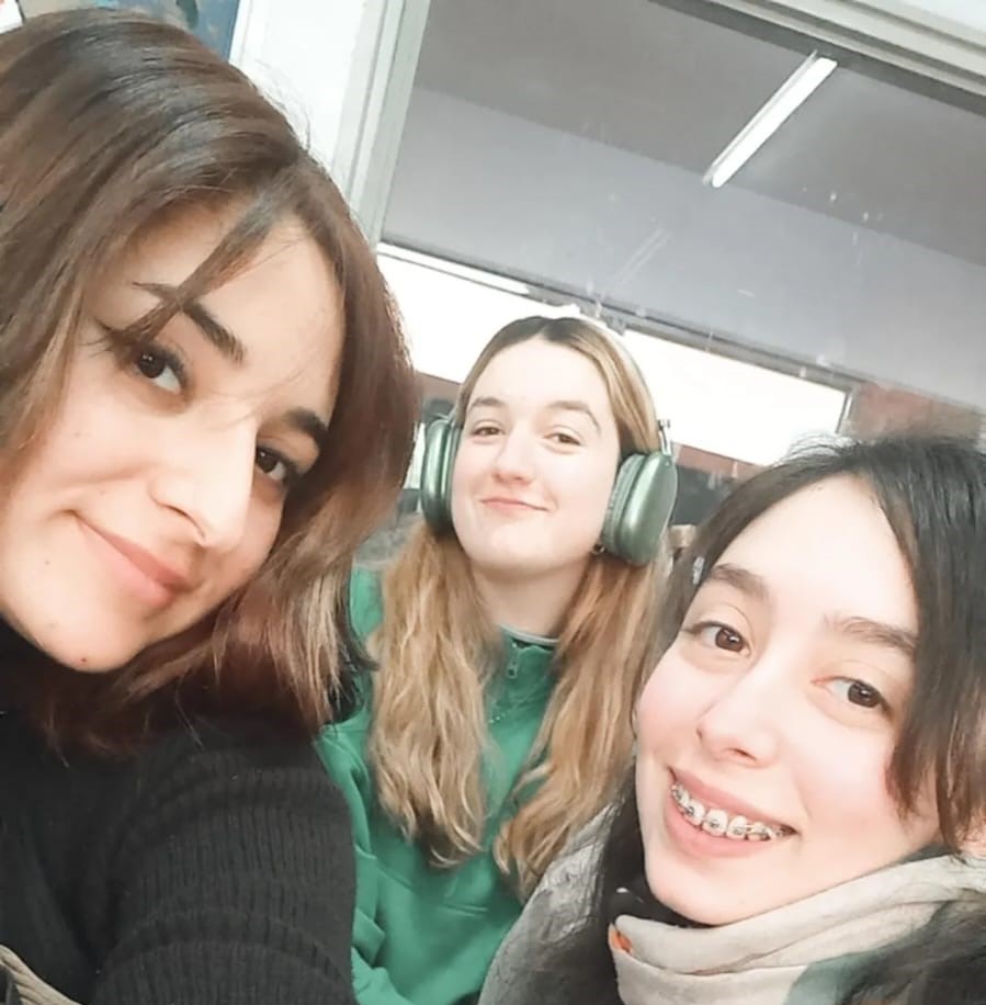 Foto de Luz, Camila y Rocío